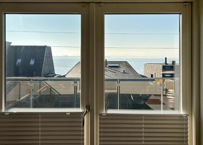 Awesome In With House Sea View Semesterbostad Egernsund