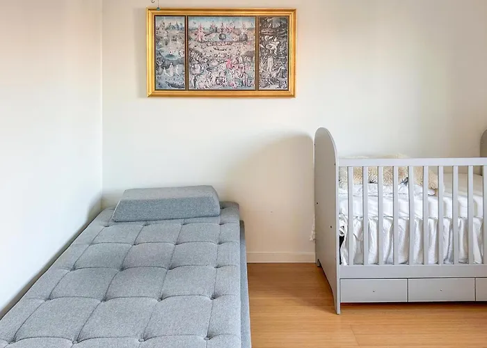 Semesterbostad Awesome In With House Sea View *